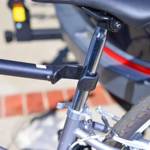 New Crossbar for Transport on Step-Through Style Bikes - Picture 2 of 8